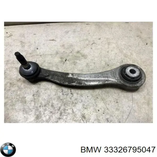 33326795047 BMW Brazo transversal izquierdo de suspensión trasera