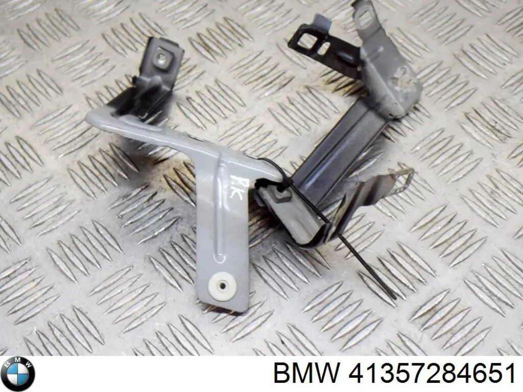 Soporte delantero izquierdo para aleta delantera BMW 41357284651 precio, desde 31,94 EUR