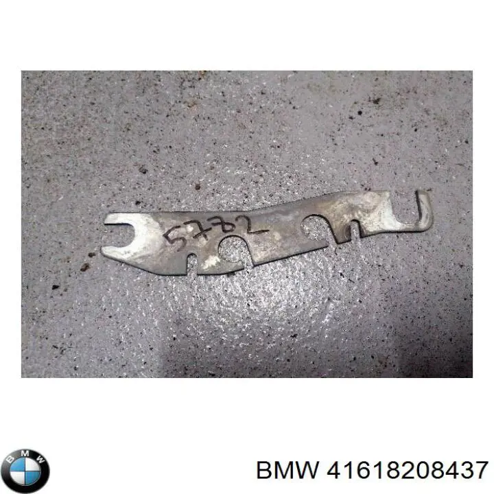 41618208437 BMW 