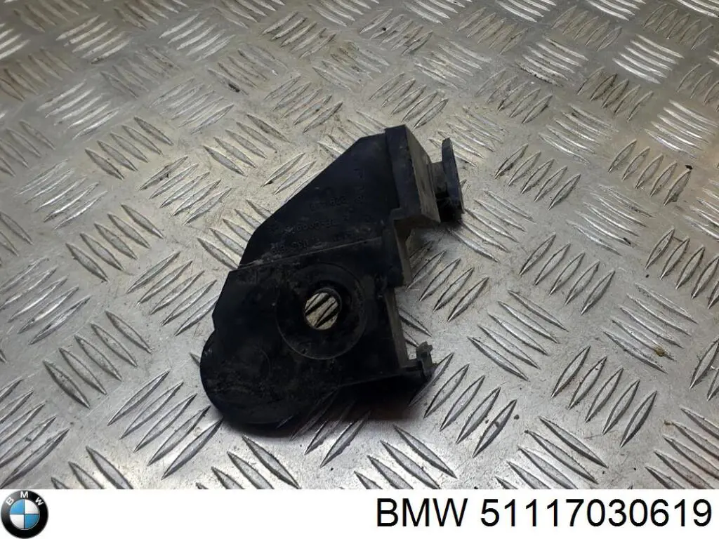 51117030619 BMW Soporte delantero izquierdo para aleta delantera
