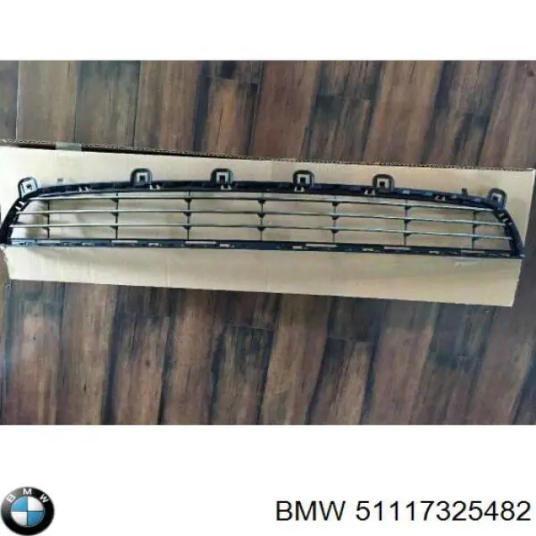 Rejilla inferior del parachoques delantero BMW 51117325482 precio, desde 110,89 EUR