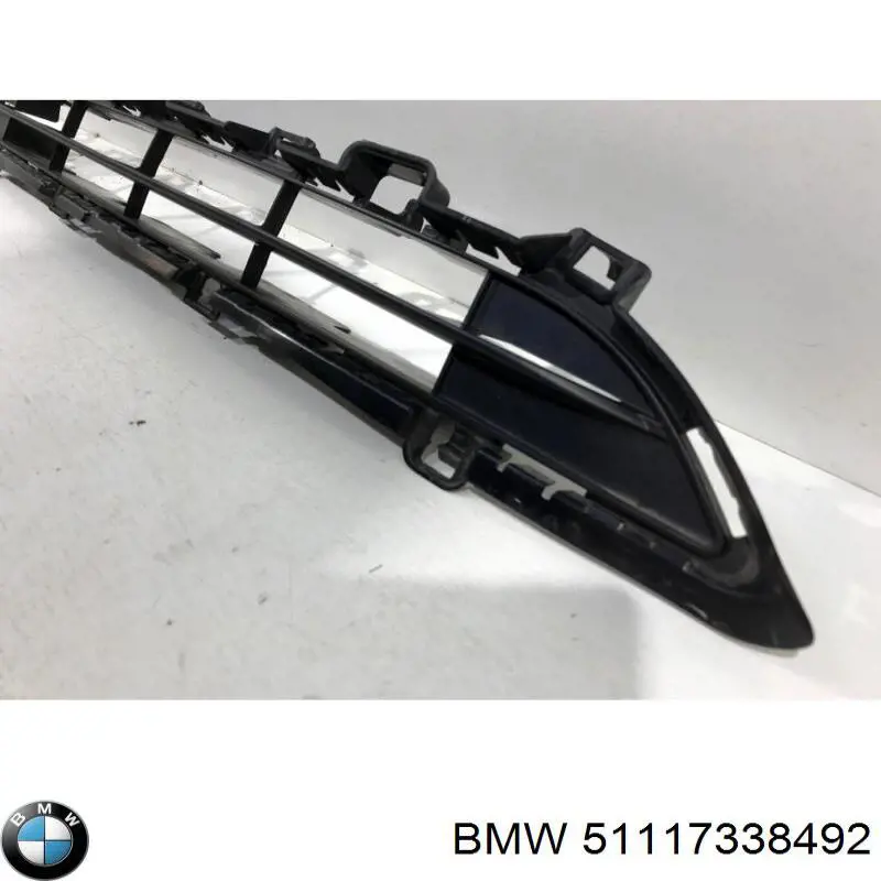 51117338492 BMW rejilla de ventilación, parachoques delantero, superior