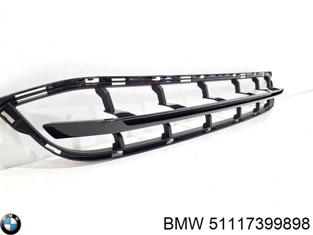 Rejilla de ventilación, paragolpes delantero, central BMW 51117399898 precio, desde 39,03 EUR