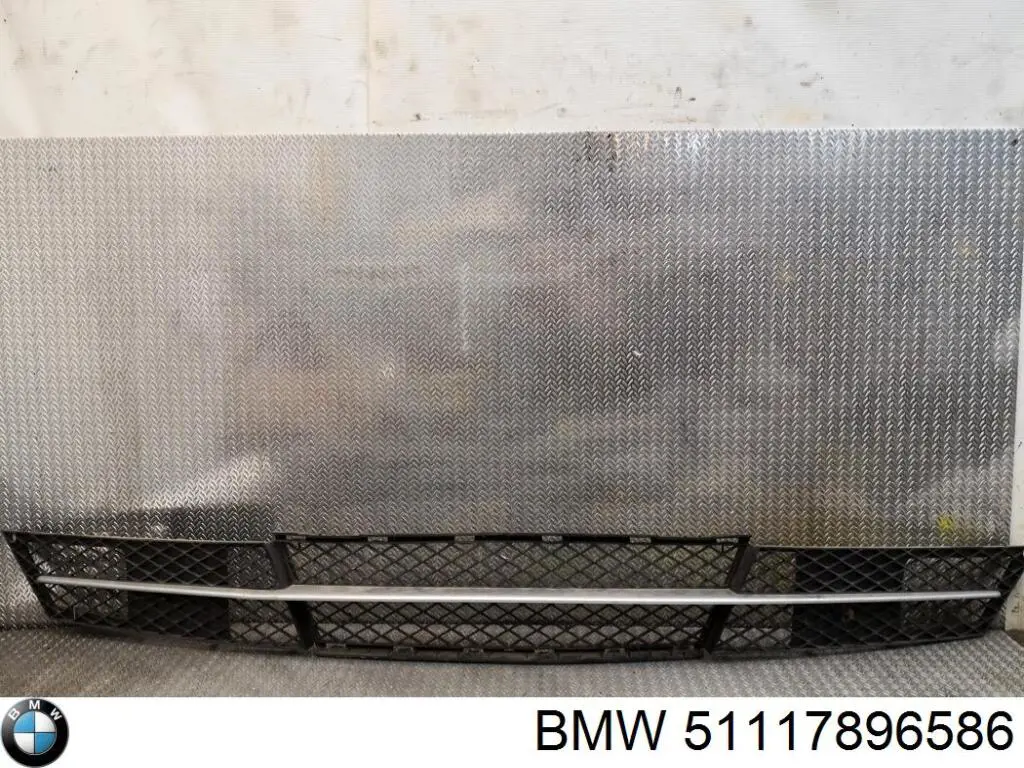Comprar 51117896586 BMW Rejilla central del parachoques delantero