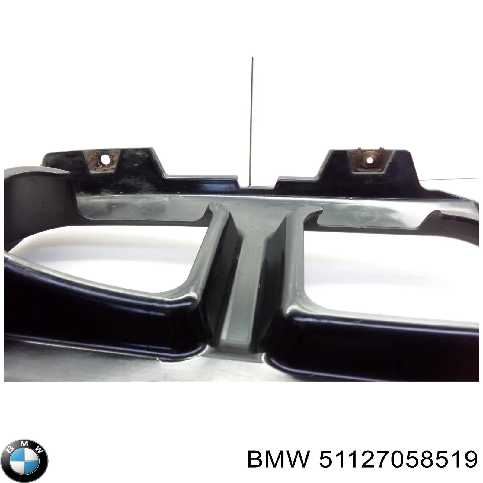 Soporte de parachoques trasero izquierdo BMW 51127058519 precio, desde 63,89 EUR