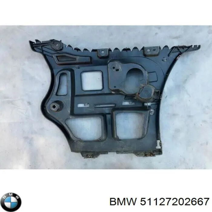51127202667 BMW Guía izquierda del parachoques trasero