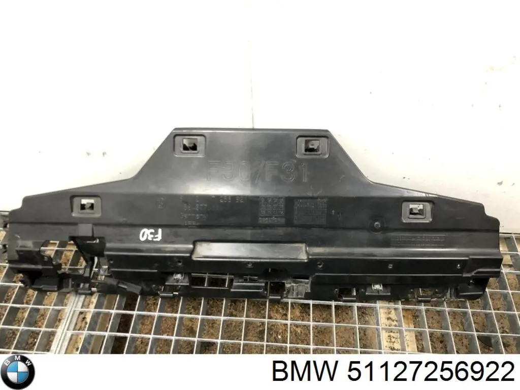 Comprar 51127256922 BMW Guía del parachoques trasero