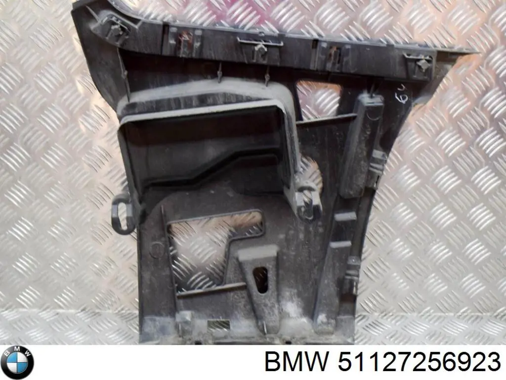 Comprar 51127256923 BMW Soporte exterior izquierdo del parachoques trasero