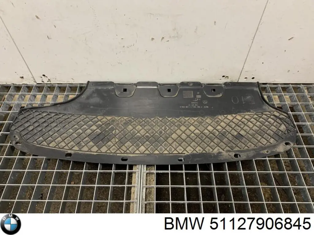 Comprar 51127906845 BMW Guía del parachoques trasero