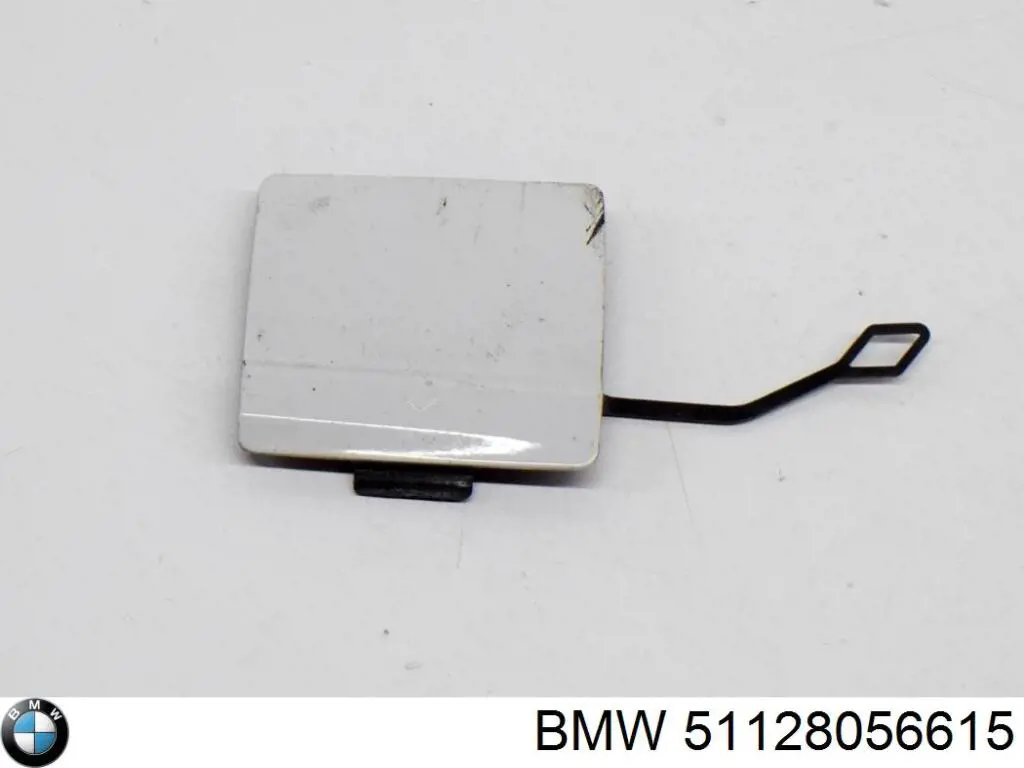 51128056615 BMW cobertura de parachoques, enganche de remolque, delantera