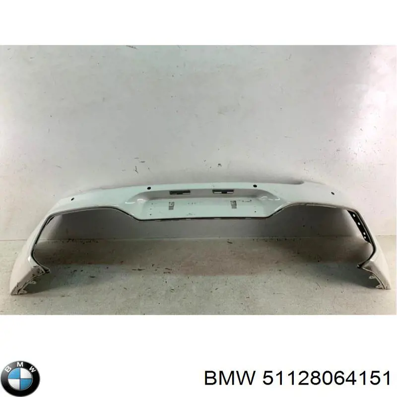 51128064151 BMW parachoques trasero