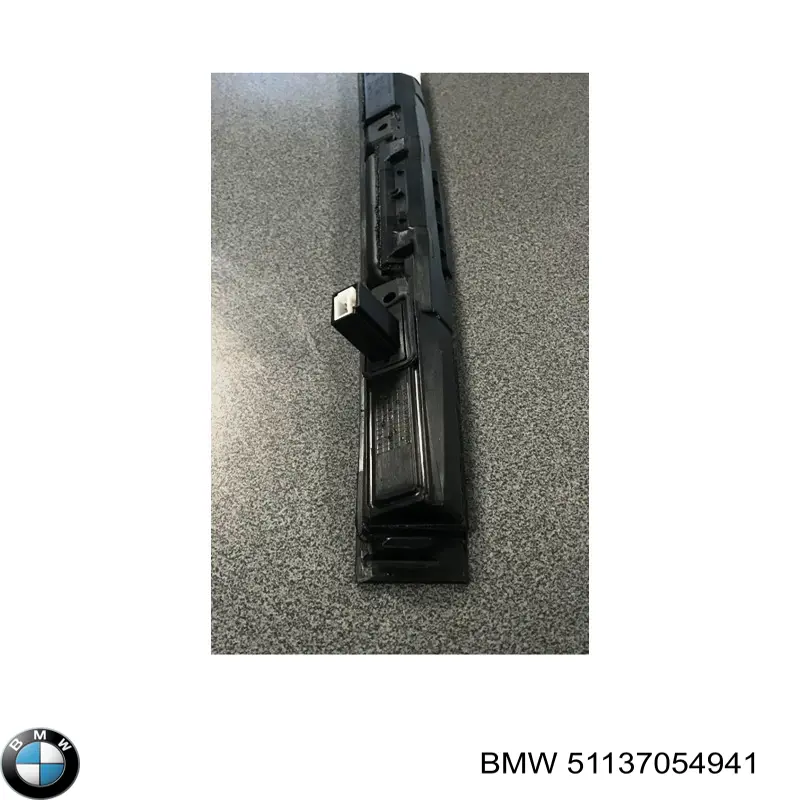 Carcasa de luz de matrícula 51137054941 BMW