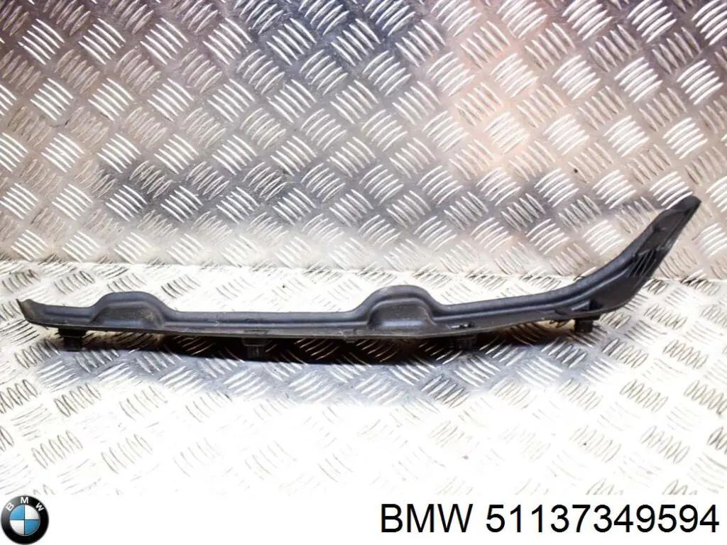 Moldura de guardabarros delantero derecho BMW 7349594 precio, desde 11,18 EUR