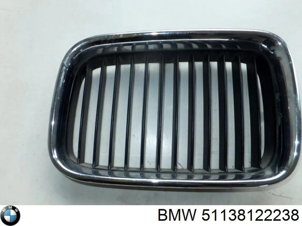 Comprar 51138122238 BMW Rejilla derecha del radiador