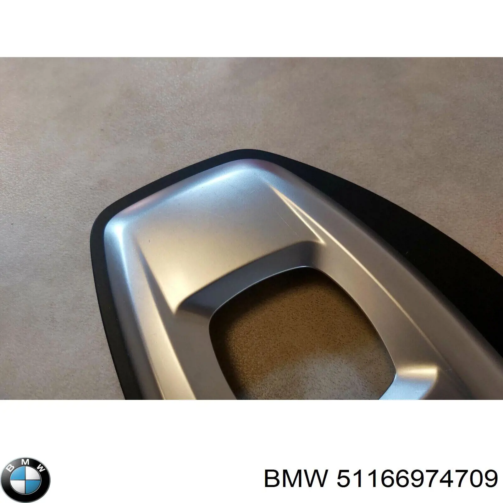 51166960877 BMW