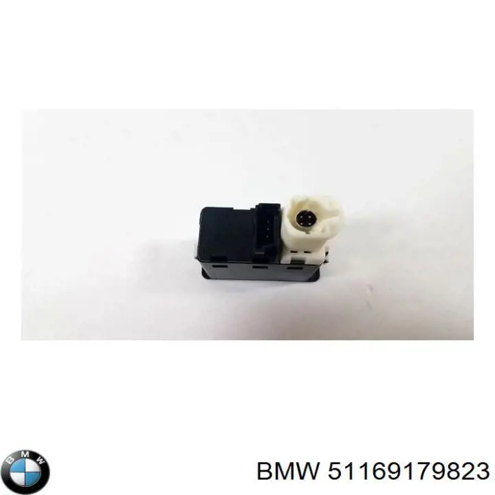 51169179823 BMW caja portaobjetos para consola central (apoyabrazos)