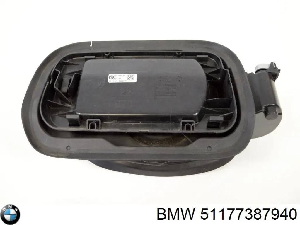 51177387940 BMW Carcasa del tubo de llenado del tanque de combustible