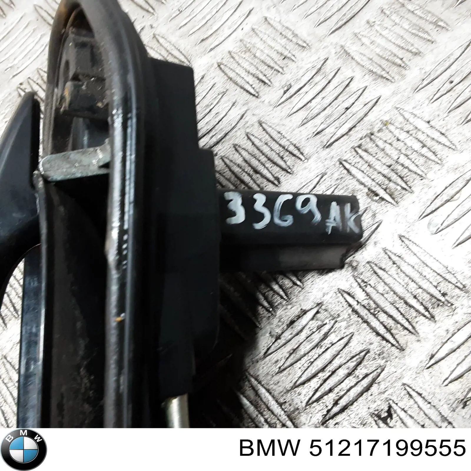51217199555 BMW soporte de manilla exterior de puerta delantera izquierda