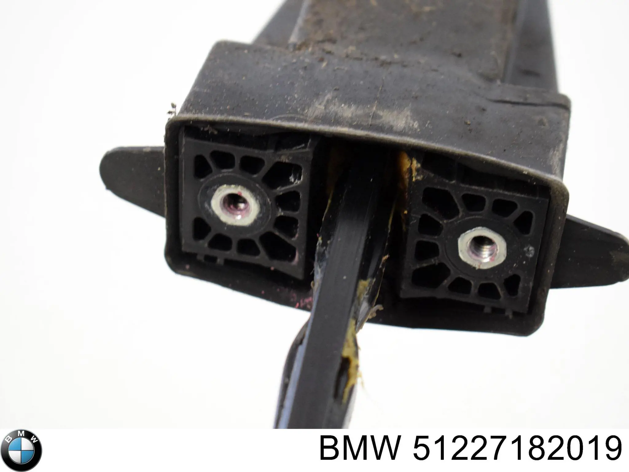 51227182019 BMW asegurador puerta trasera