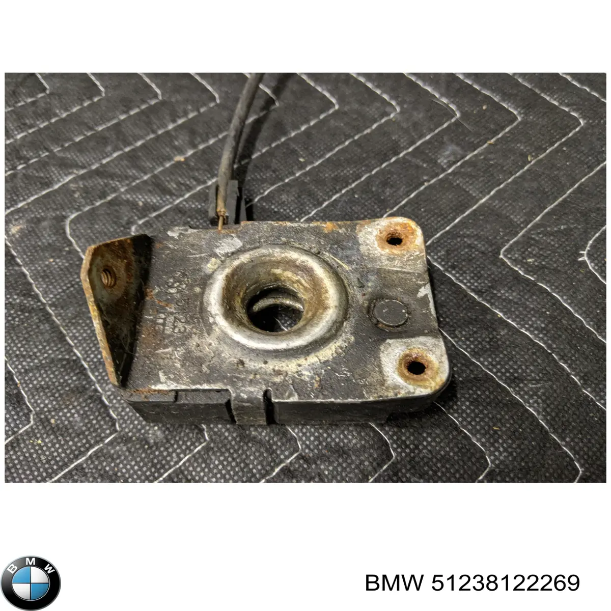 Comprar 51238122269 BMW Cerradura del capó izquierda