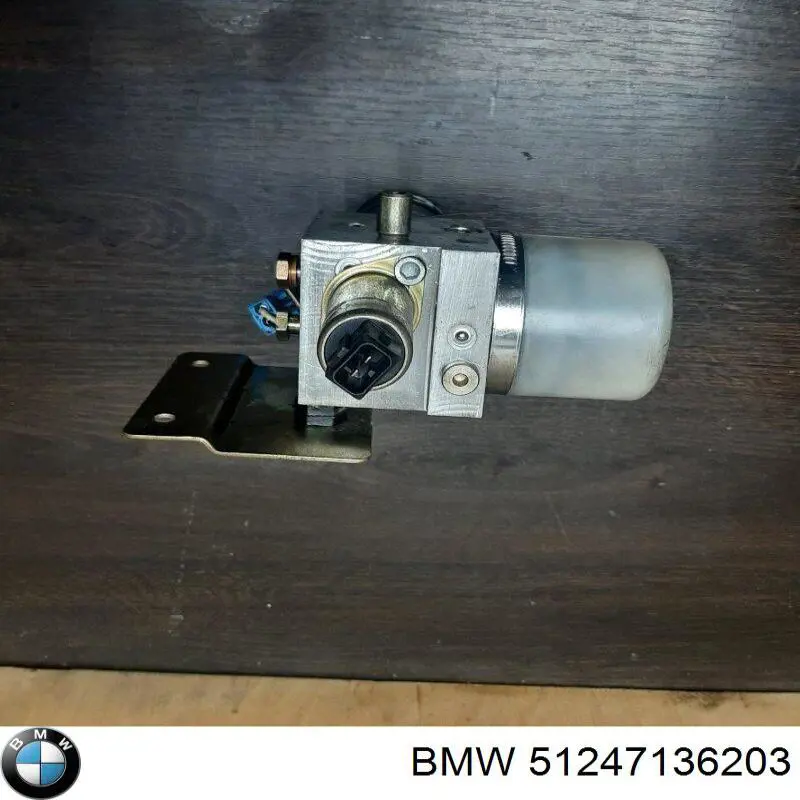 Servomotor cierre automático para malatero para BMW 7 (E65, E66, E67)