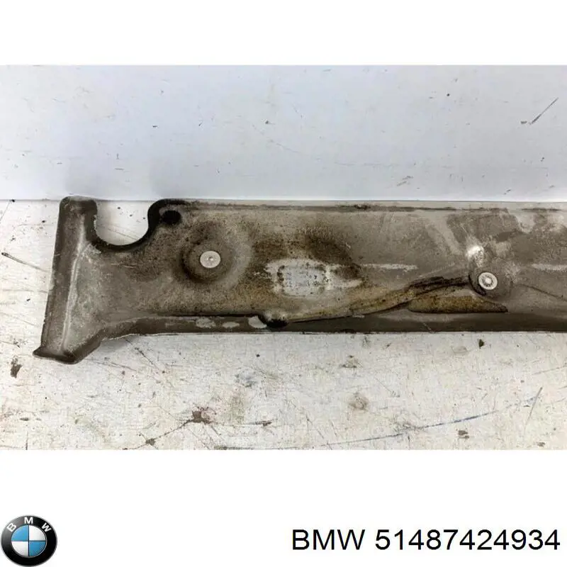 51487424934 BMW