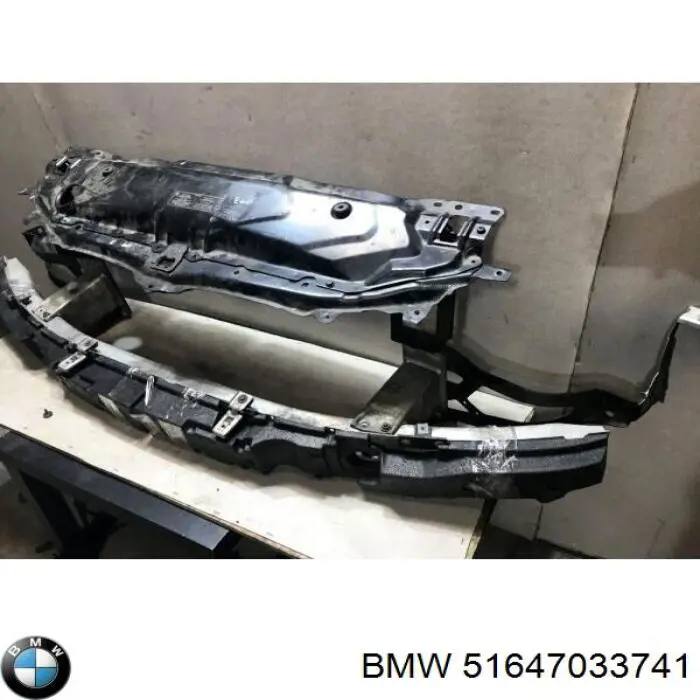 Soporte superior del radiador (panel de montaje de faros) BMW 51647033741 precio, desde 111,80 EUR