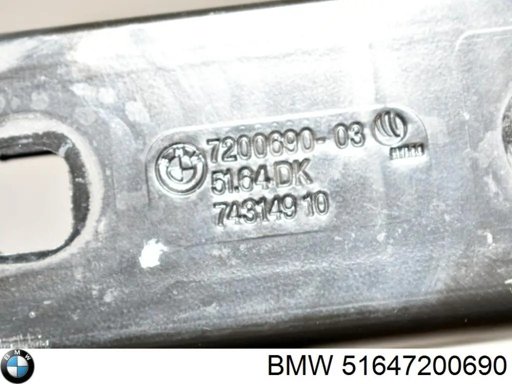 51644868863 BMW ajuste panel frontal (calibrador de radiador Superior)