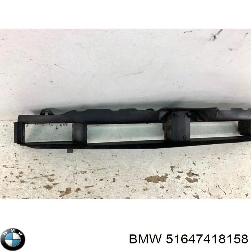 Deflector de aire inferior del radiador BMW 51647418158 precio, desde 105,06 EUR