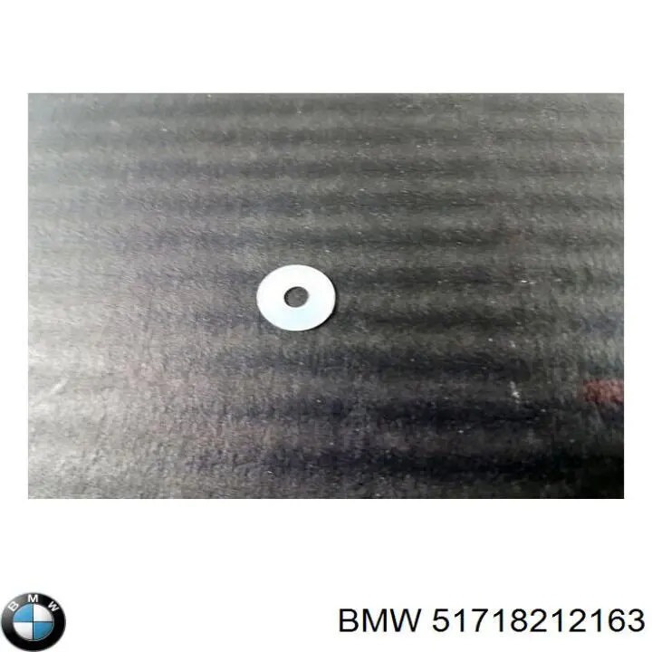 51718212163 BMW