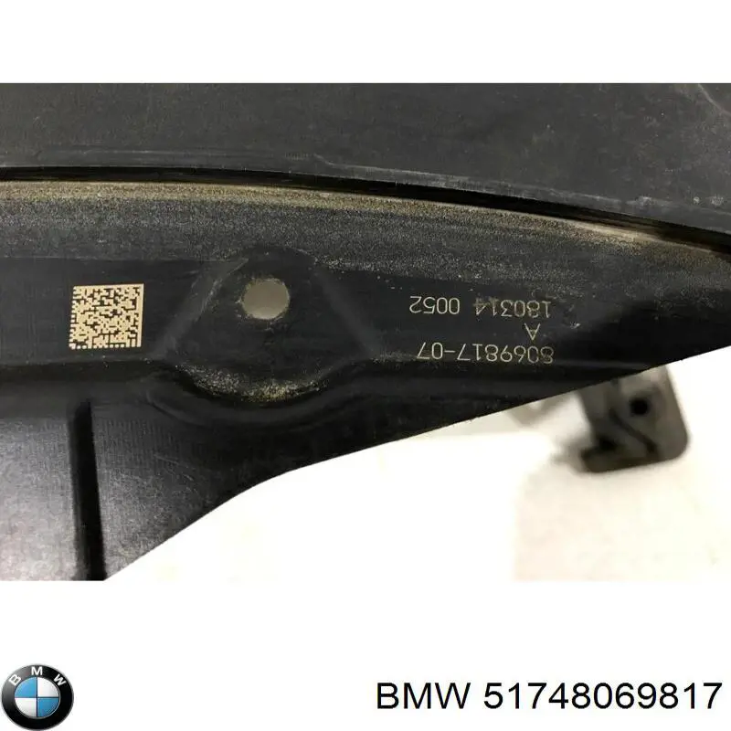 Comprar 51748069817 BMW Deflector de aire superior del radiador