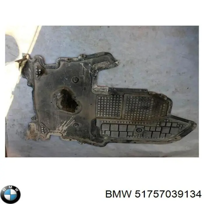 51757039134 BMW revestimiento de los bajos, parte media