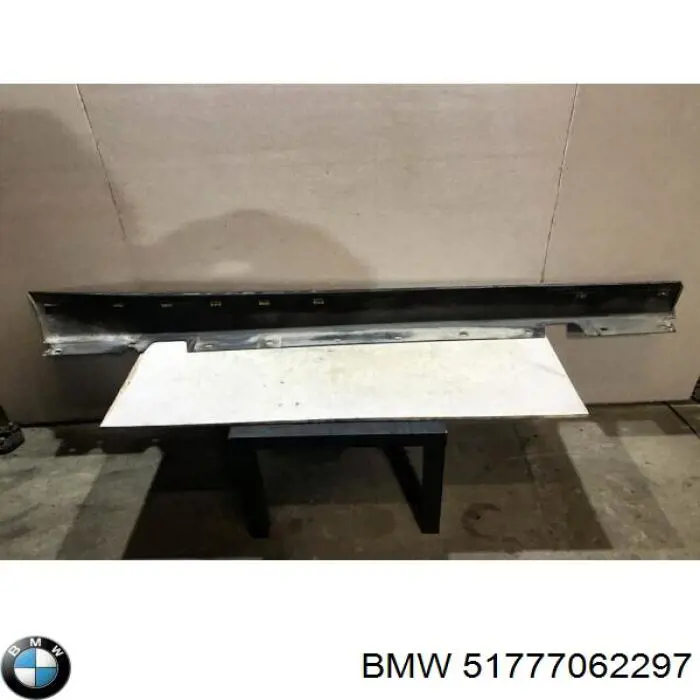 51777062297 BMW 