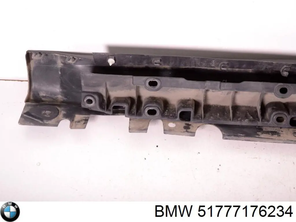 Moldura exterior derecha del umbral BMW 51777176234 precio, desde 68,24 EUR