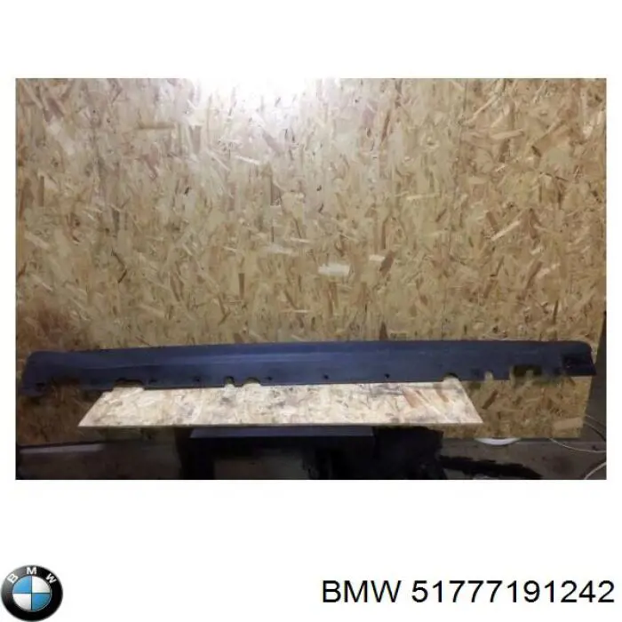 Comprar 51777191242 BMW Moldura exterior derecha del umbral