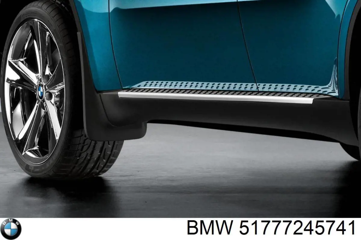 51777245741 BMW Cubierta de estribo