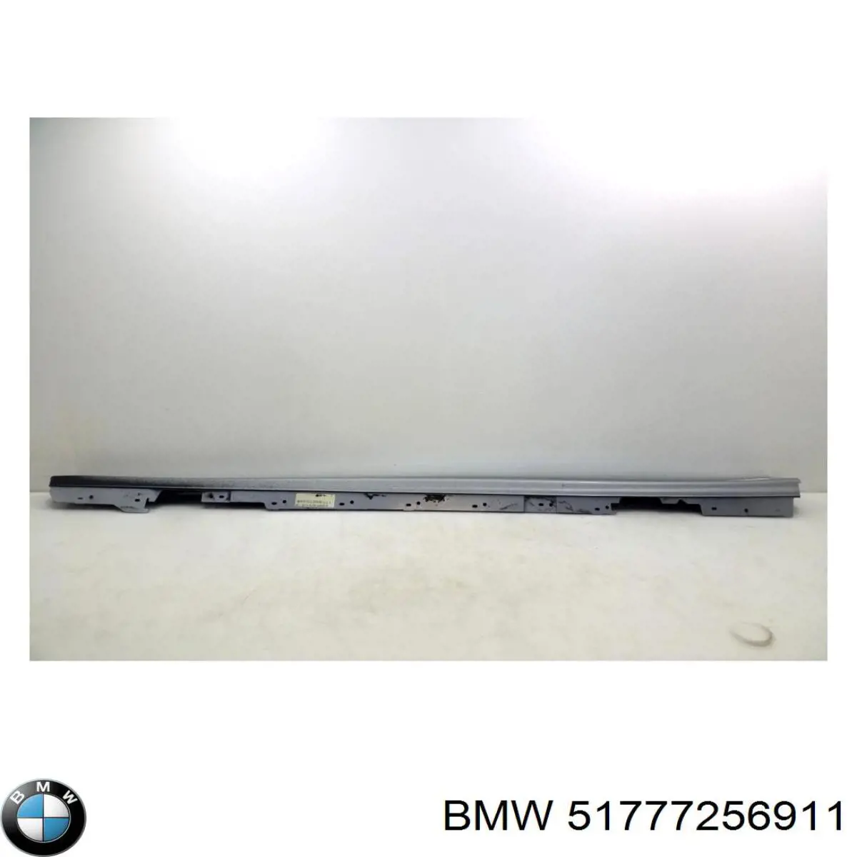 51777256911 BMW listón de acceso exterior izquierdo