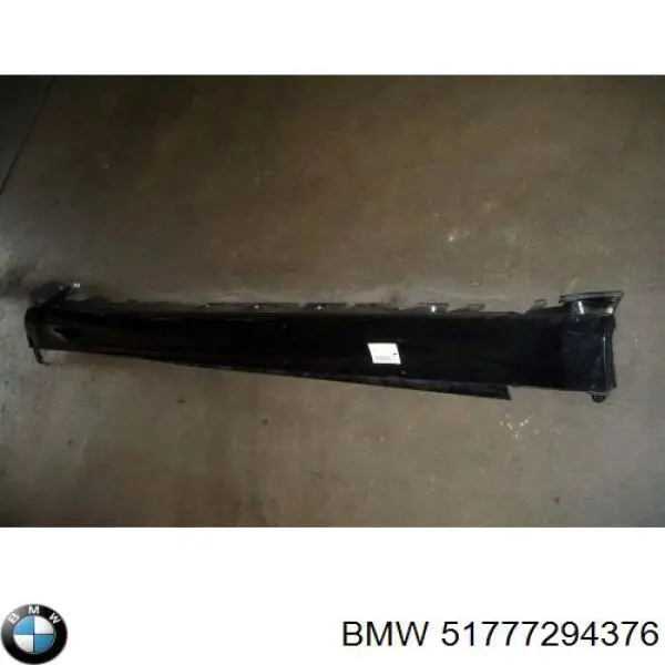 51777294376 BMW chapa de acceso derecha