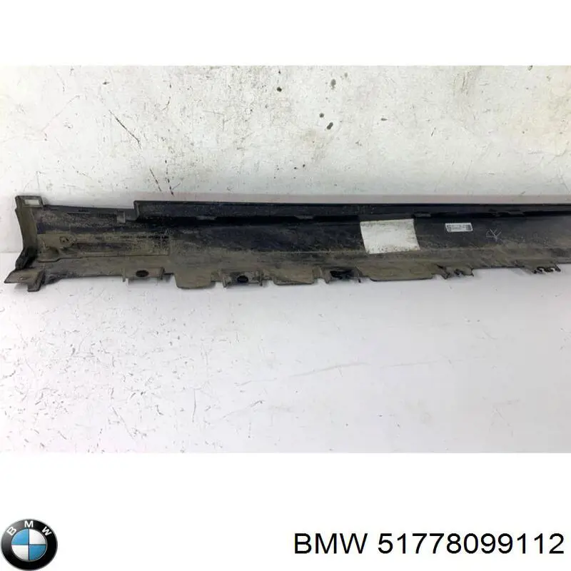 Moldura de umbral exterior derecha BMW 51778099112