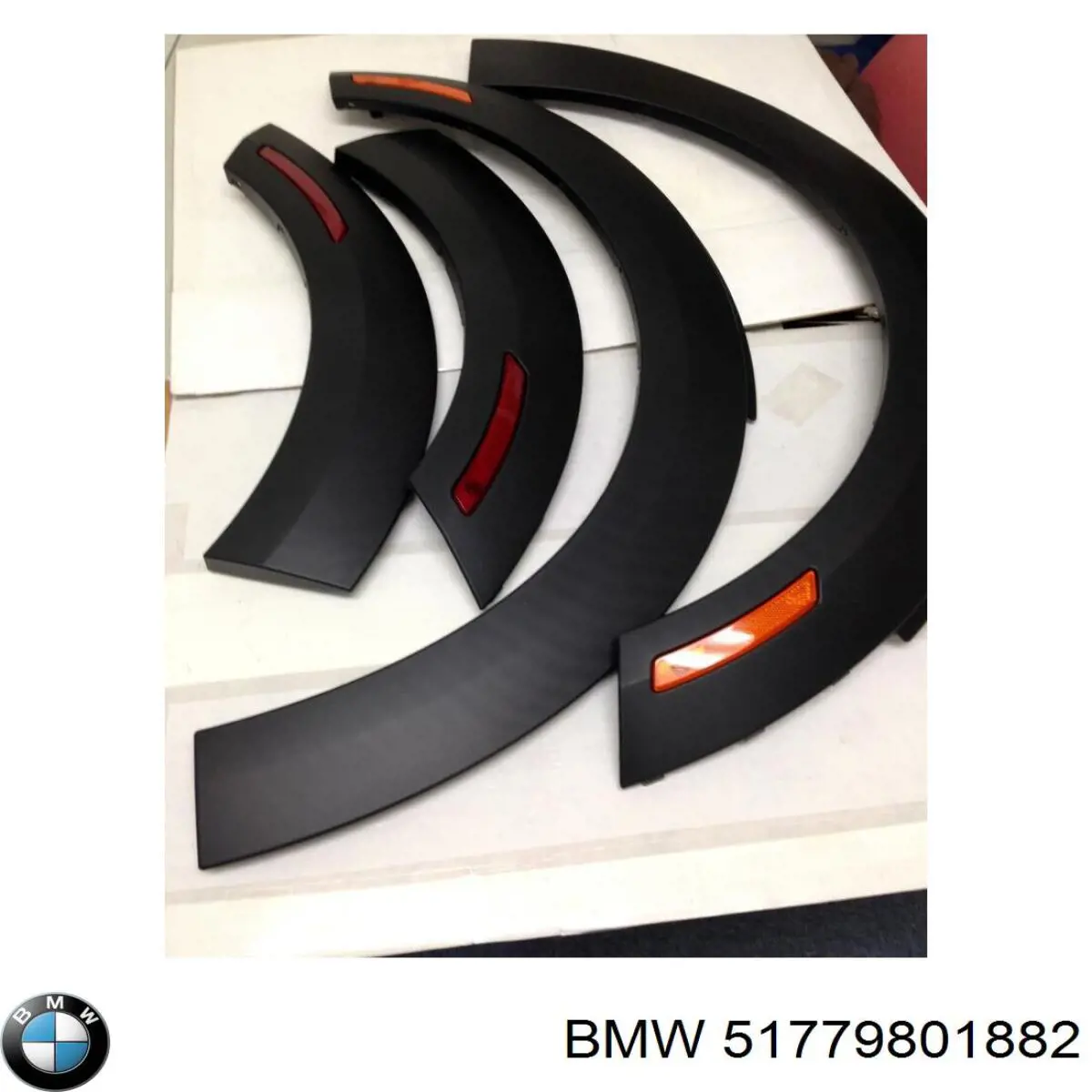 Extensión de la aleta delantera derecha BMW 51779801882 precio, desde 115,97 EUR