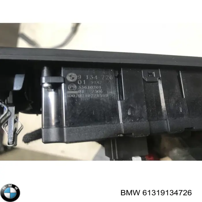 61319134726 BMW interruptor de faros para "torpedo"