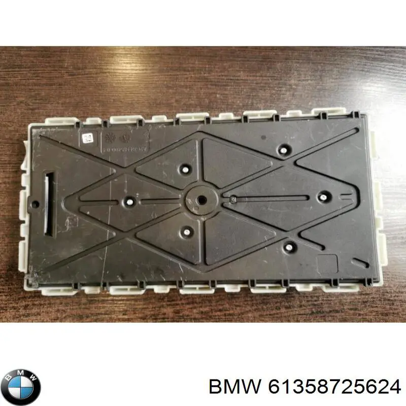  BMW 61358725624