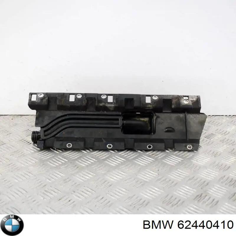 62440410 BMW