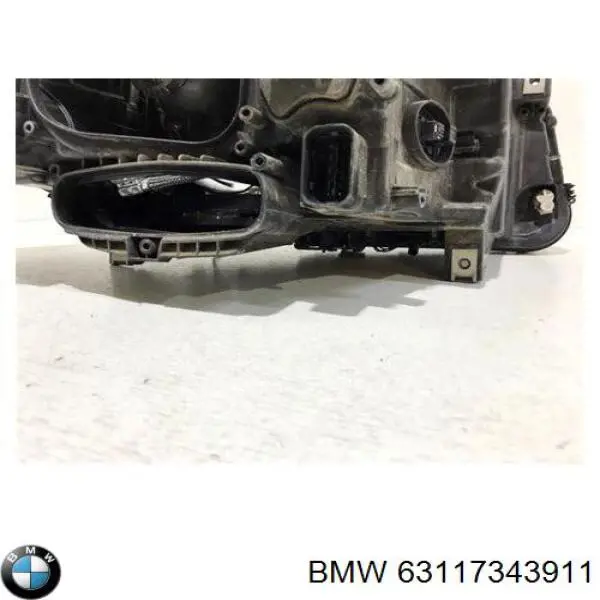 63117343911 BMW Faros
