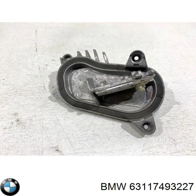 63117493227 BMW