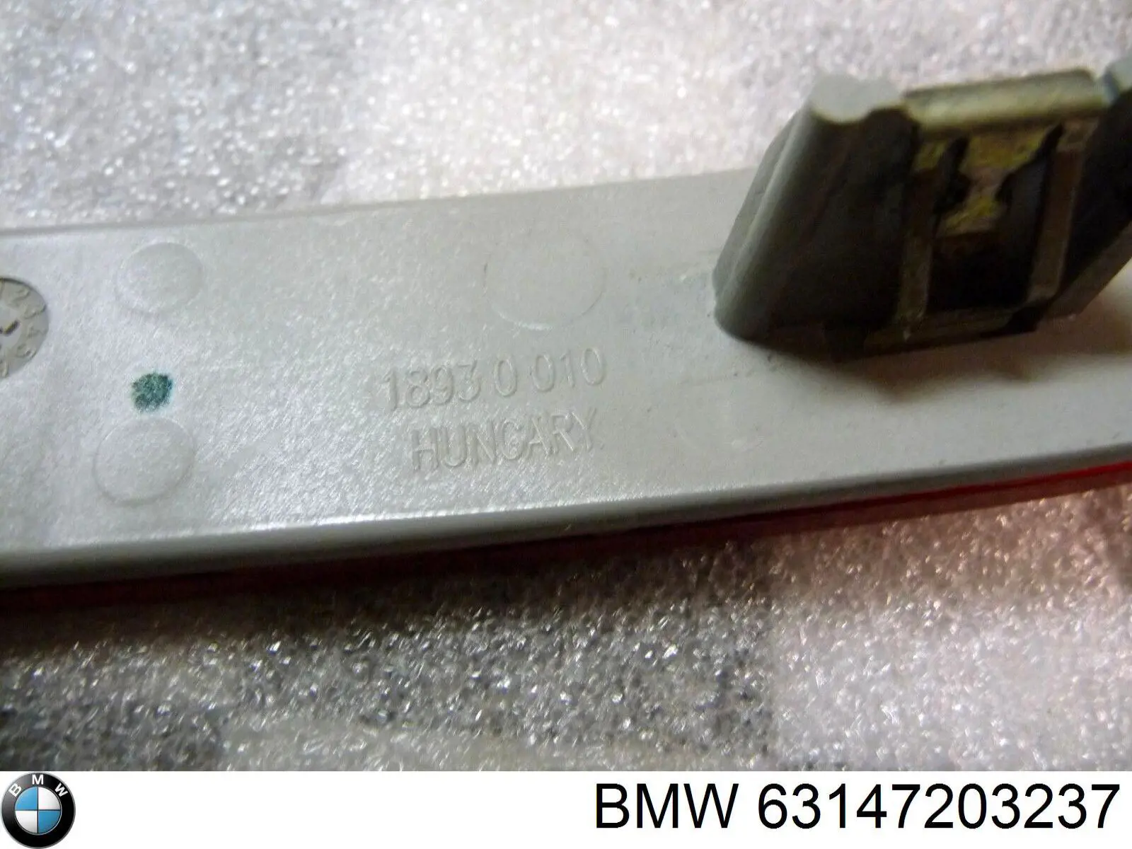 Reflector trasero izquierdo del parachoques BMW 63147203237 precio, desde 22,49 EUR