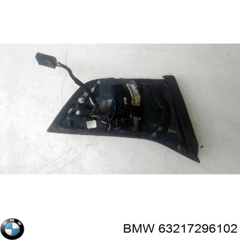 63217296102 BMW piloto posterior interior derecho