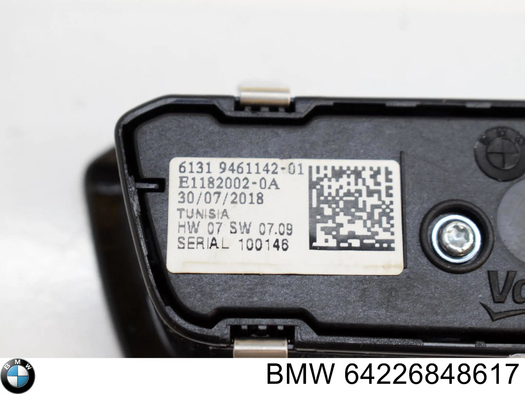 Conducto de aire izquierdo bajo el salpicadero 64226848617 BMW
