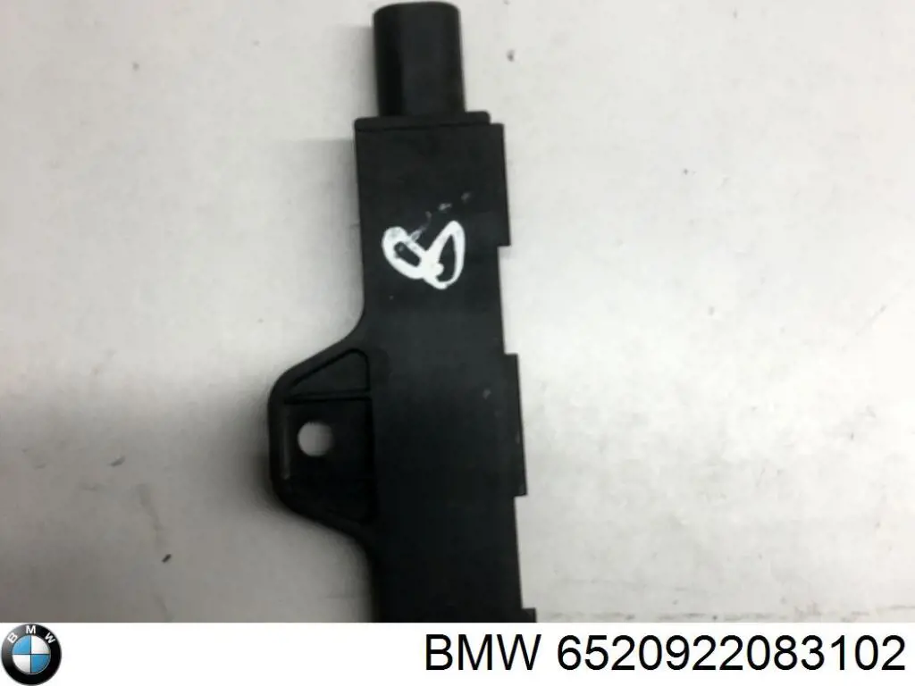 6520922083102 BMW