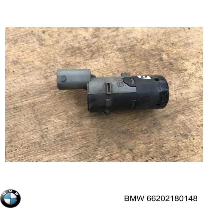 Sensor de estacionamiento delantero/trasero central 66202180148 BMW